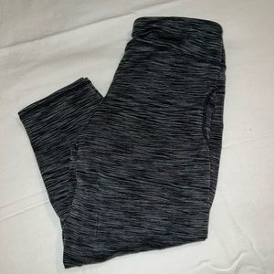 Danskin 3/4 Grey Leggings